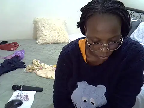 Sweet Bear online show from May 30, 11:18 am