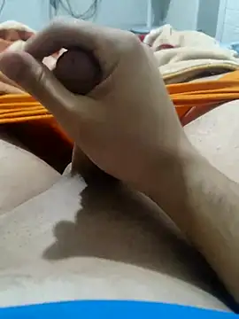 Snapshot of kaua_zinho chatting on October 5, 7:50 am kaua zinho online show from October 5, 7:50 am