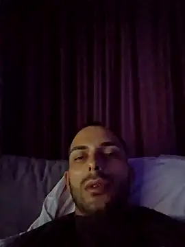 denisxlRo online show from December 16, 3:19 am