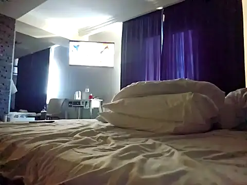 denisxlRo online show from January 2, 1:19 pm