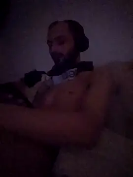 denisxlRo online show from February 22, 8:20 pm