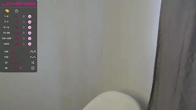 Snapshot of darling_tony chatting on September 18, 11:56 am darling tony online show from September 18, 11:56 am