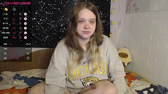 Snapshot of darling_tony chatting on October 14, 4:41 pm darling tony online show from October 14, 4:41 pm