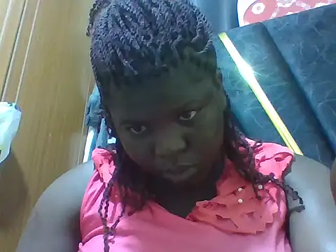 vilah online show from February 25, 8:40 pm