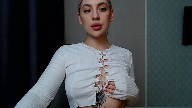 Snapshot of hot-sasha9 chatting on March 15, 7:38 pm hot-sasha9 online show from March 15, 7:38 pm