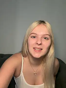 Allylove03 online show from April 4, 5:16 am