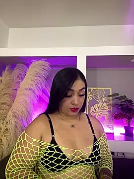 Snapshot of Sheeryl__ chatting on May 15, 5:14 am Sheeryl online show from May 15, 5:14 am