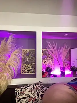 Sheeryl   online show from June 18, 5:41 am
