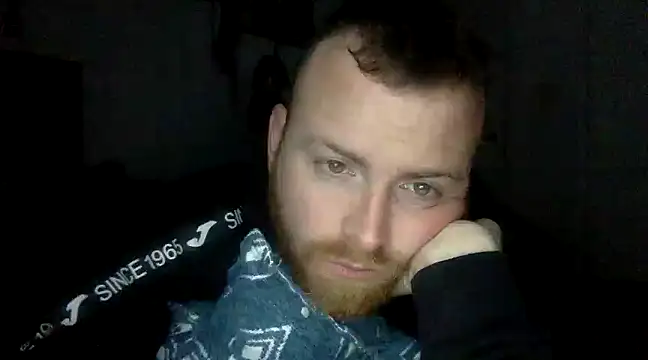 Snapshot of Pelirrojo1234 chatting on February 11, 7:16 pm Pelirrojo1234 online show from February 11, 7:16 pm