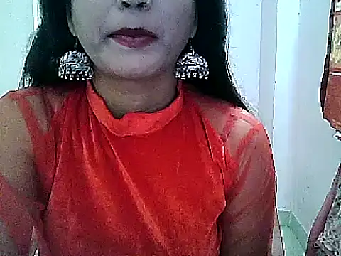 Model-Tanya online show from January 31, 7:29 am