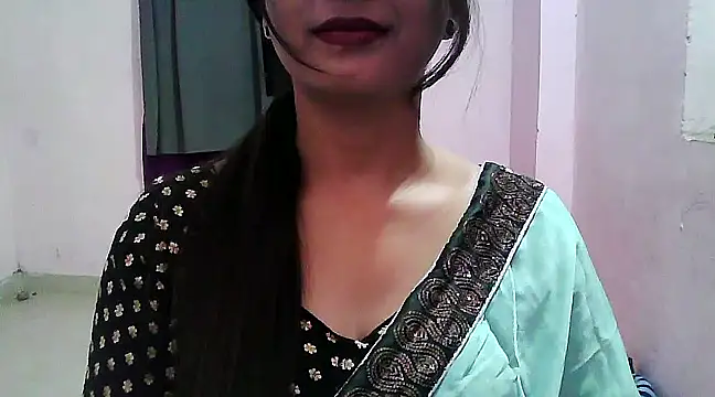 Model-Tanya online show from February 4, 2:43 pm