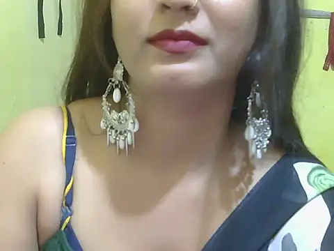 Model-Tanya online show from February 10, 7:47 am