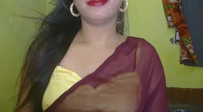 Model-Tanya online show from March 3, 9:44 am