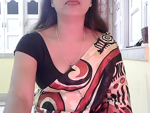 Model-Tanya online show from November 19, 5:02 pm