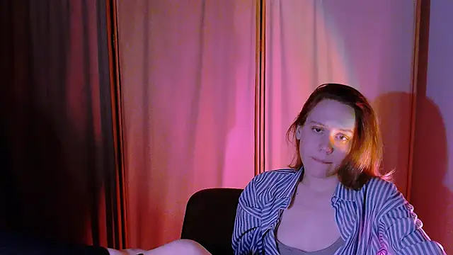 Snapshot of Malinax chatting on October 10, 10:53 pm Malinax online show from October 10, 10:53 pm