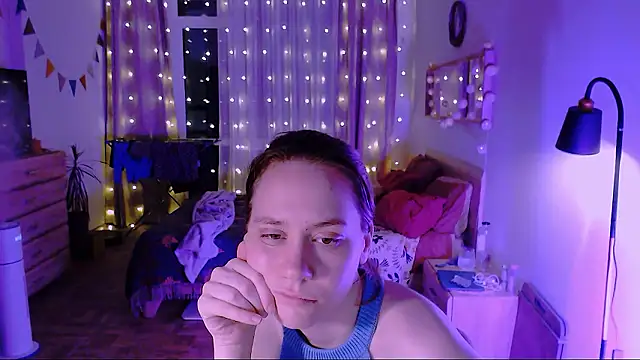 Snapshot of Malinax chatting on January 15, 4:39 am Malinax online show from January 15, 4:39 am