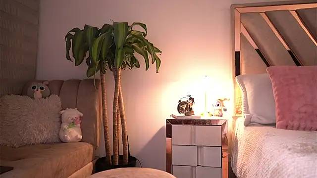 Snapshot of _Andyy__ chatting on February 4, 5:46 am Andyy online show from February 4, 5:46 am