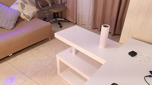 amelyaDreams online show from January 8, 1:11 am