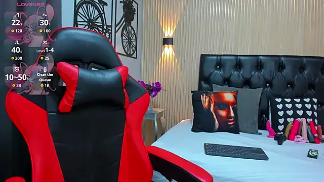Fernanda Big Boobs online show from July 24, 10:19 pm