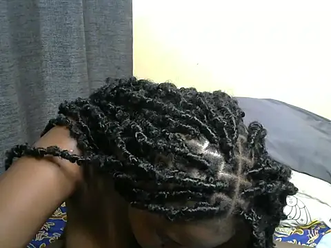 freaky belle online show from December 18, 10:08 am