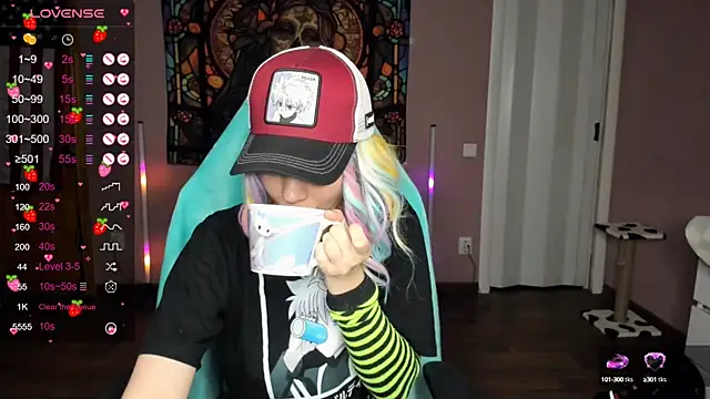 Snapshot of Project_hisoka chatting on December 20, 3:58 am Project hisoka online show from December 20, 3:58 am