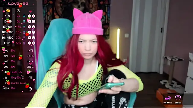 Snapshot of Project_hisoka chatting on January 31, 5:51 am Project hisoka online show from January 31, 5:51 am