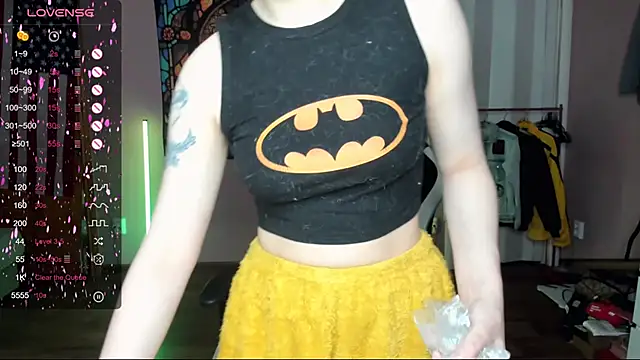 Snapshot of Project_hisoka chatting on October 4, 6:00 am Project hisoka online show from October 4, 6:00 am