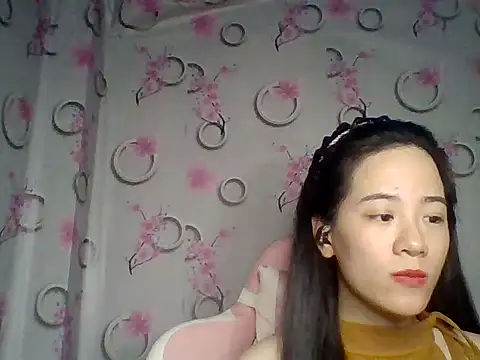 Nana-68 online show from November 11, 1:33 pm