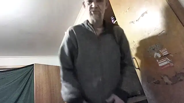 TooFknHorny7676xh online show from May 11, 7:36 am