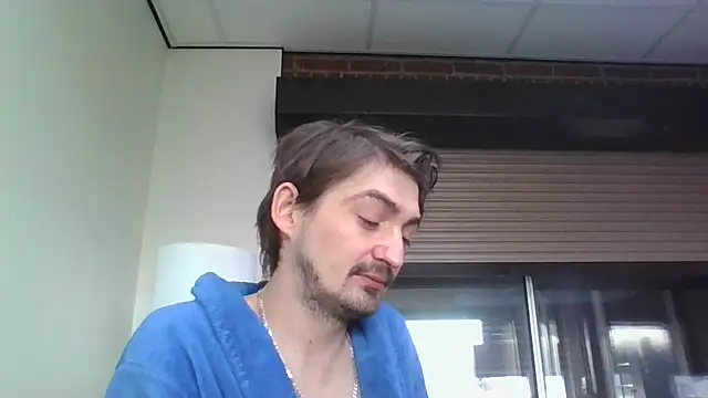 Wesleymodel online show from February 7, 7:56 am