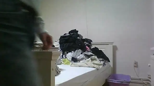 Wesleymodel online show from February 13, 10:28 pm