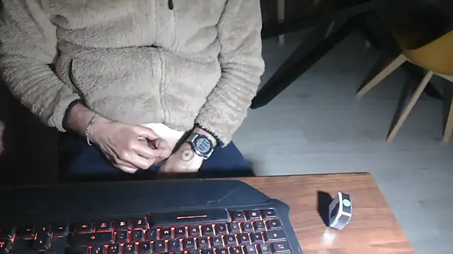 Adri gard online show from March 24, 9:09 pm