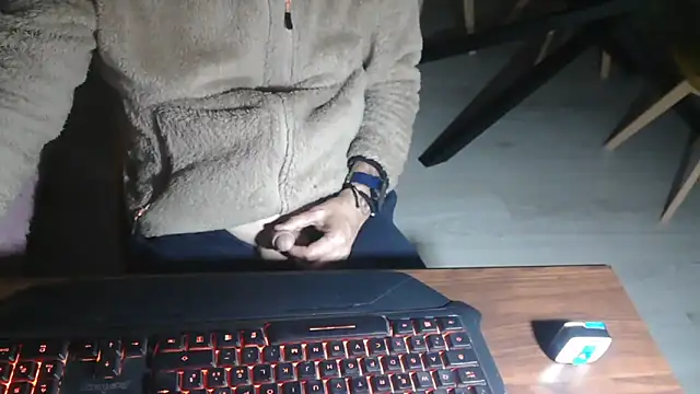 Adri gard online show from April 10, 8:46 pm