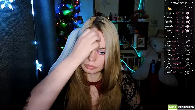 Snapshot of Bad_Girl009 chatting on January 13, 6:02 pm Bad Girl009 online show from January 13, 6:02 pm