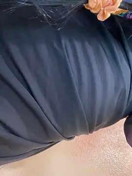 Evelyn Moon online show from November 19, 1:33 pm