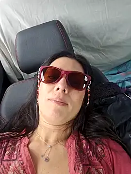 Reinacatchile online show from February 2, 8:41 pm