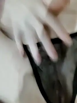 NikaXBerry online show from February 5, 3:52 pm