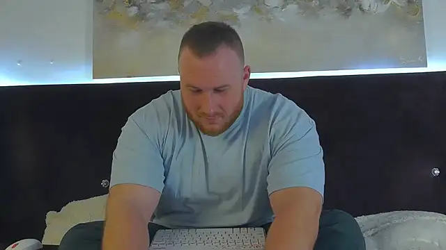 RoddyStill online show from January 20, 8:19 am