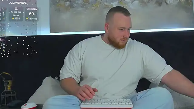 RoddyStill online show from March 12, 8:08 am