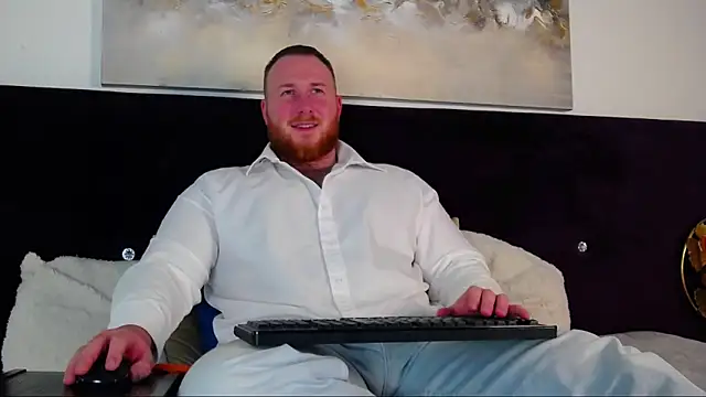 RoddyStill online show from December 3, 10:24 am