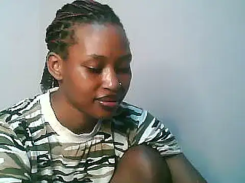 Snapshot of Sweet_Vinkah chatting on February 16, 8:22 pm Sweet Vinkah online show from February 16, 8:22 pm