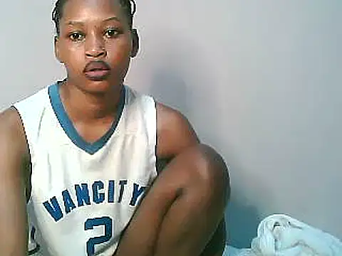 Snapshot of Sweet_Vinkah chatting on February 17, 8:04 pm Sweet Vinkah online show from February 17, 8:04 pm
