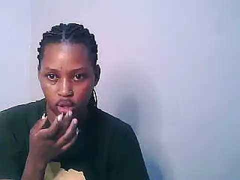 Snapshot of Sweet_Vinkah chatting on February 19, 7:05 pm Sweet Vinkah online show from February 19, 7:05 pm