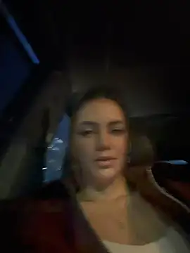 Lorraine Leon online show from January 31, 11:25 pm