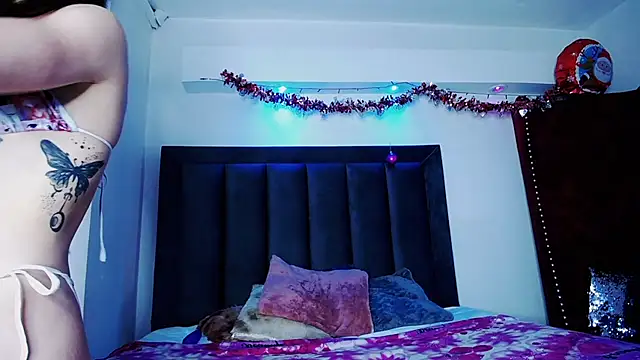 Tifanny Sweett online show from December 29, 10:47 pm