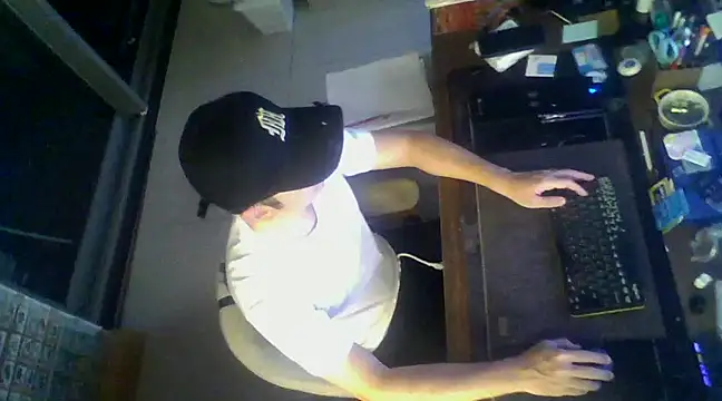 Snapshot of Ricky06248 chatting on January 14, 4:29 pm Ricky06248 online show from January 14, 4:29 pm
