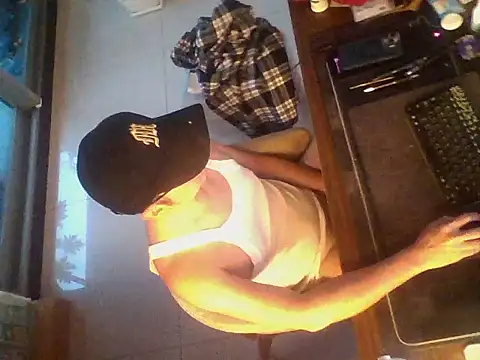 Snapshot of Ricky06248 chatting on March 16, 9:49 am Ricky06248 online show from March 16, 9:49 am
