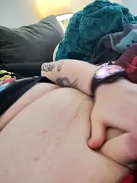 Snapshot of Barrentine88 chatting on December 25, 10:05 pm Barrentine88 online show from December 25, 10:05 pm