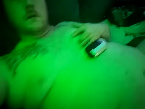 Snapshot of Barrentine88 chatting on February 12, 10:46 am Barrentine88 online show from February 12, 10:46 am