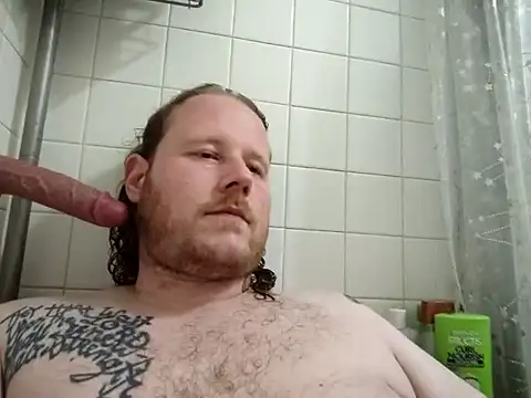 Snapshot of Barrentine88 chatting on February 19, 6:44 am Barrentine88 online show from February 19, 6:44 am